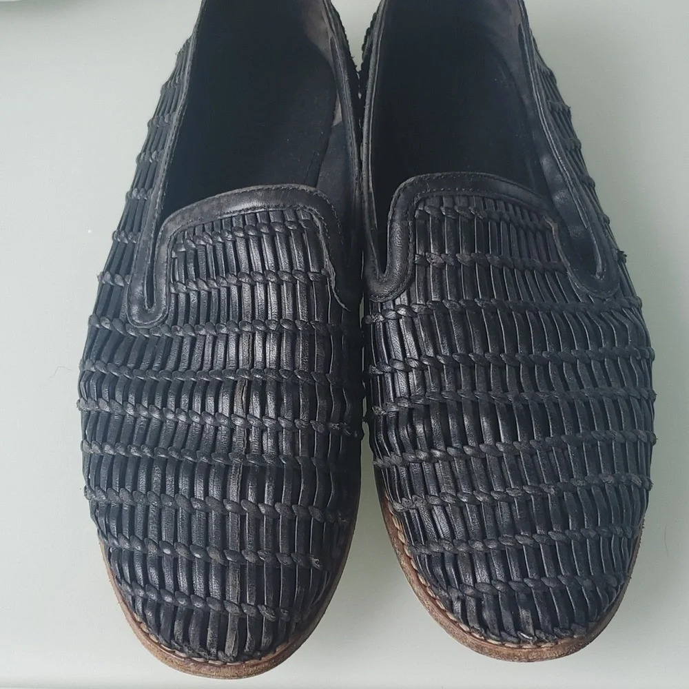 Vince Black Leather Women's Size 7.5 - Picture 2 of 5